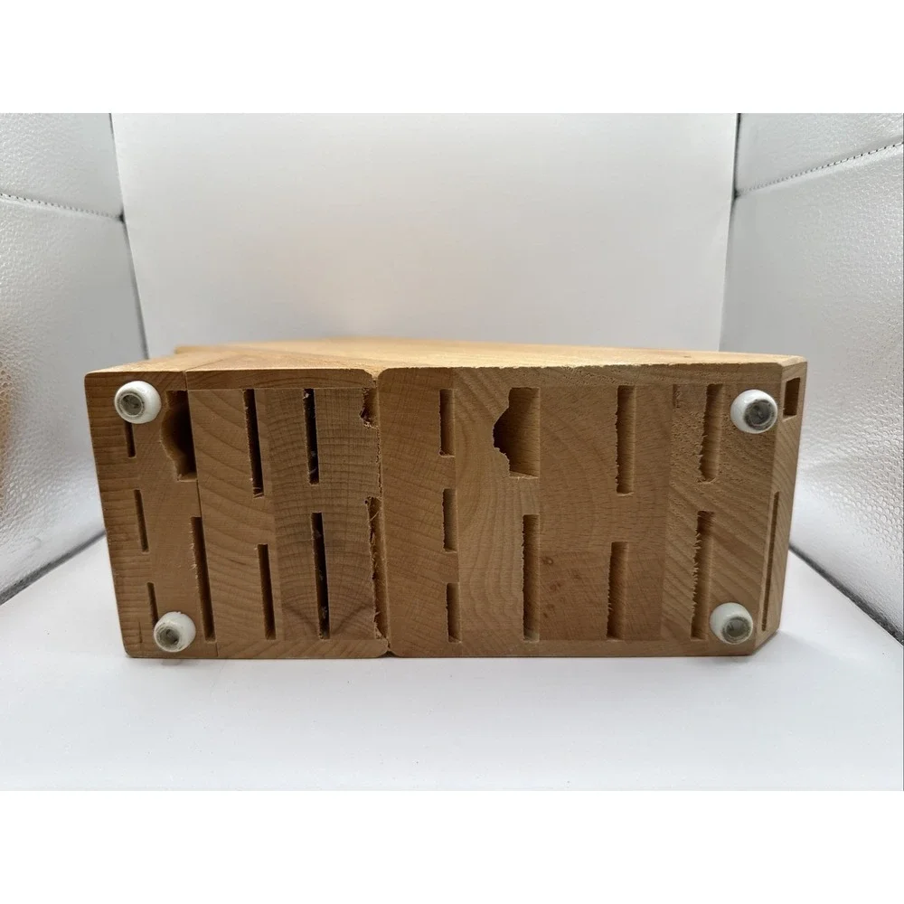 Wusthof 17 Slot Wooden Knife Block Oak Wood‎ Natural Finish Great Condition